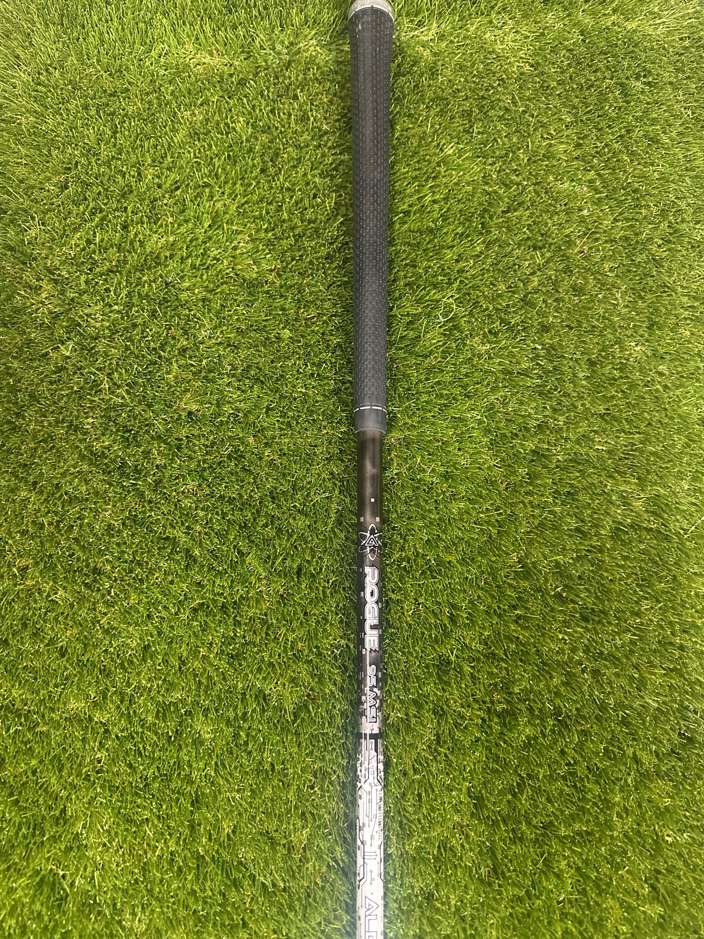 Titleist 816 H1 23 HYB