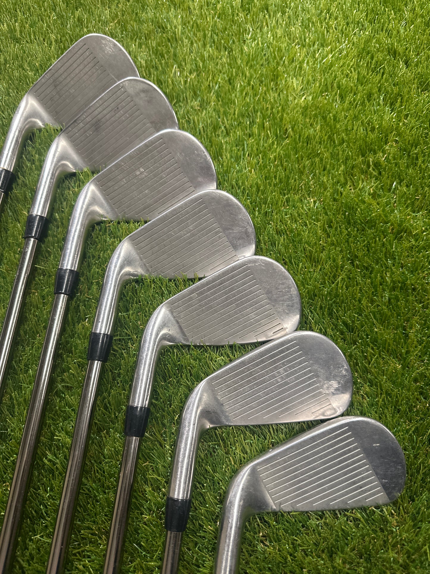 Titleist T300 6-53W Irons