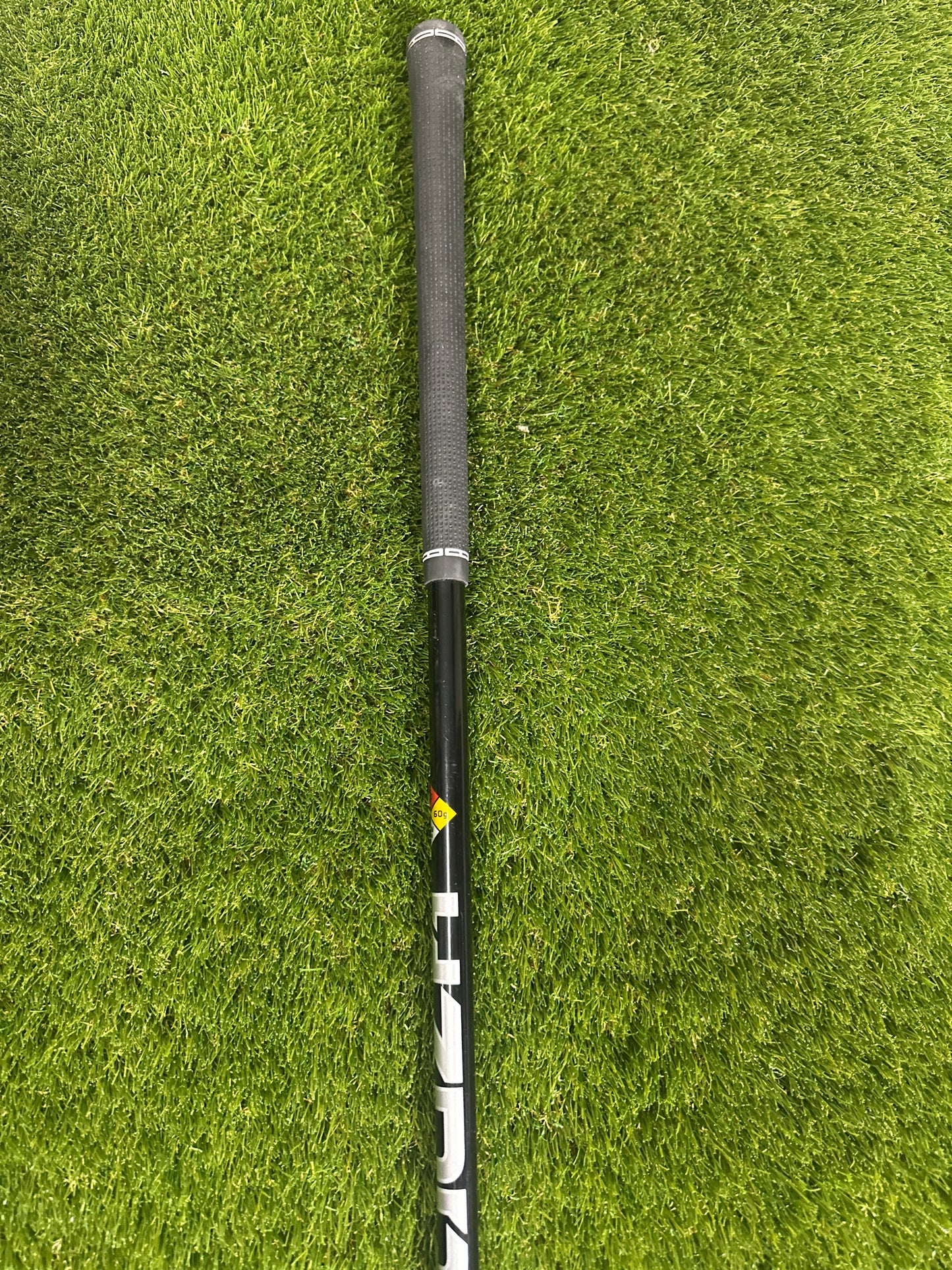 Titleist TSR2 9 Driver