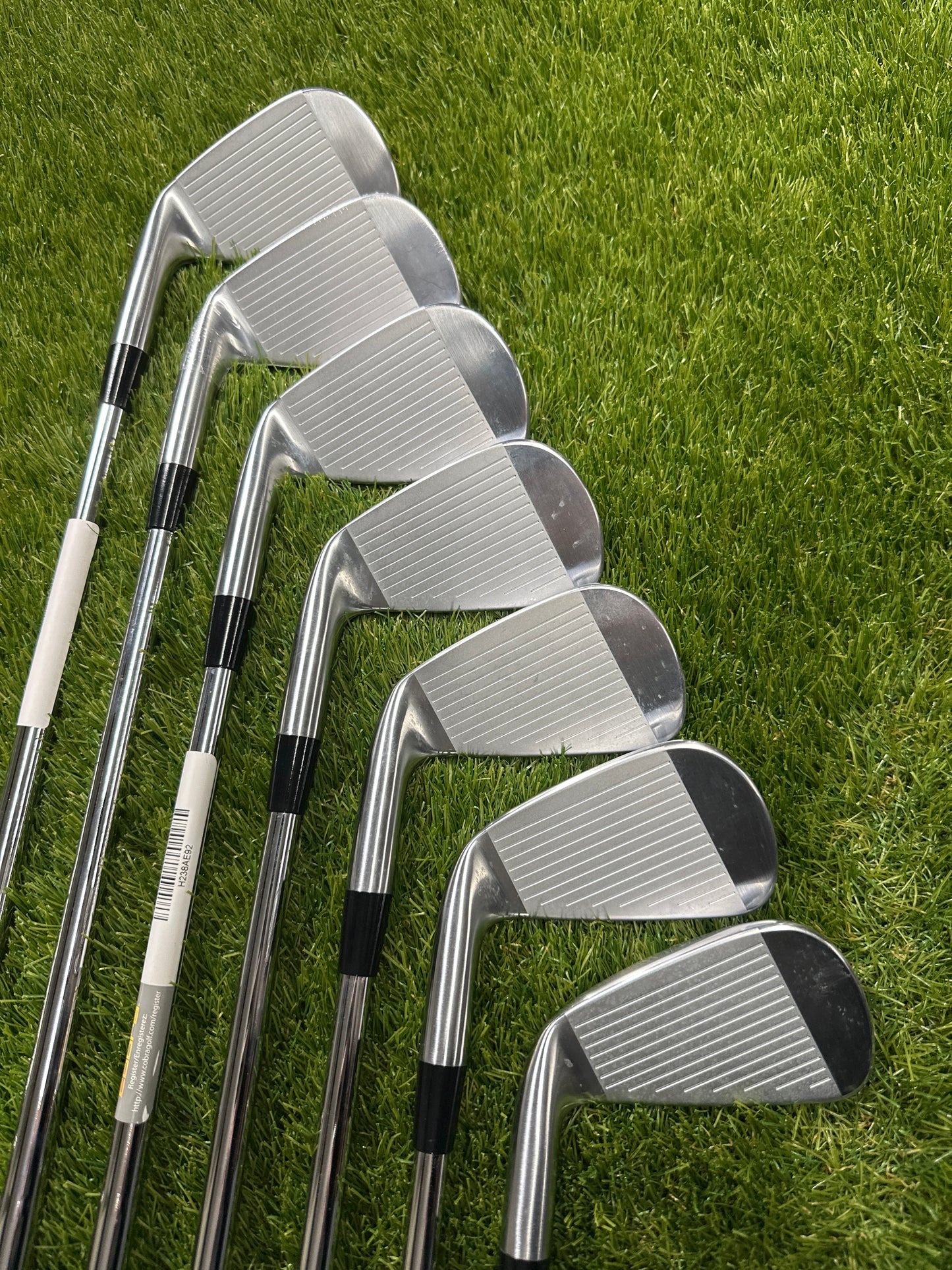 Cobra King Tour 4-PW Irons