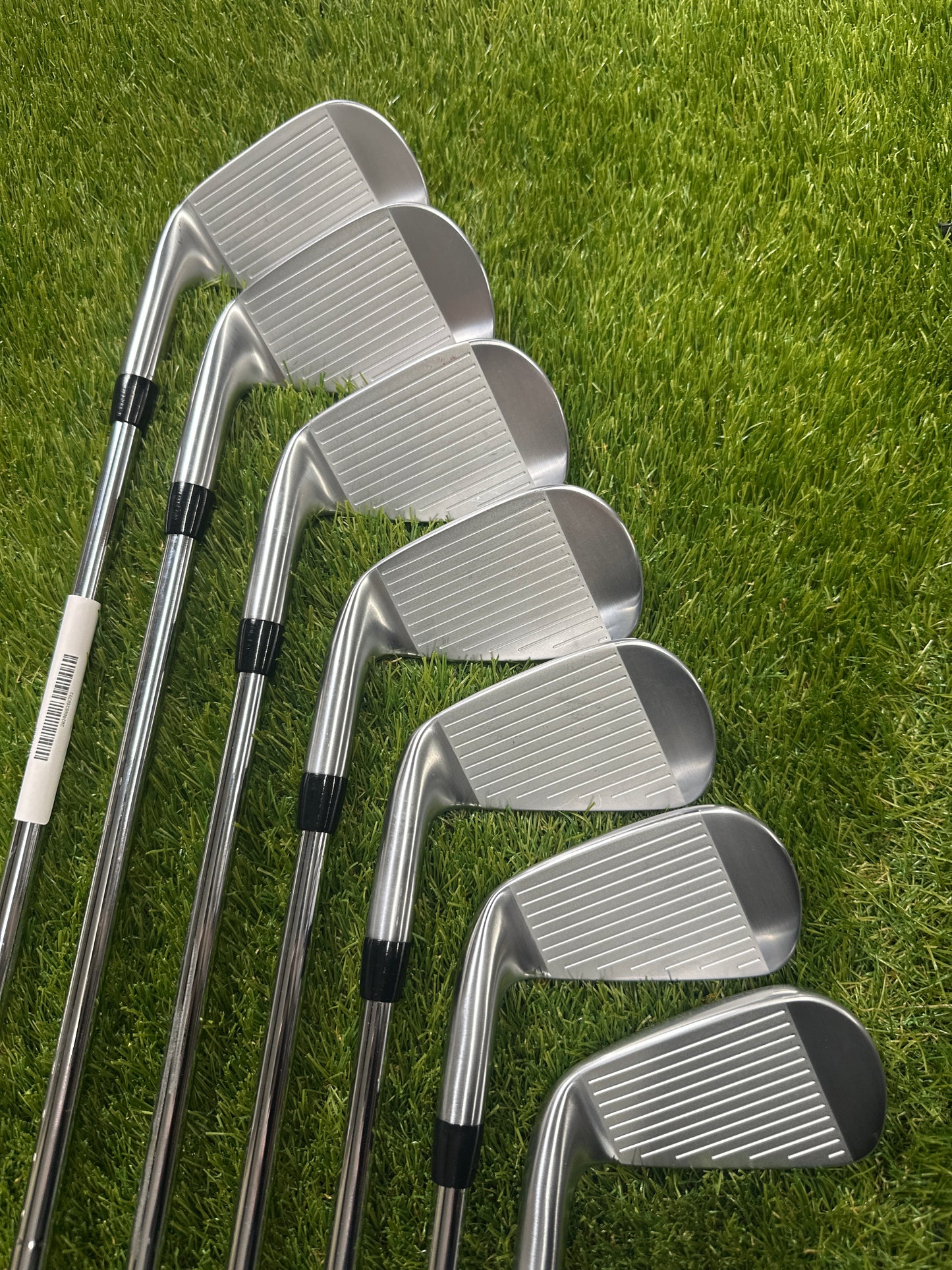 Titleist T250 5-48W Irons