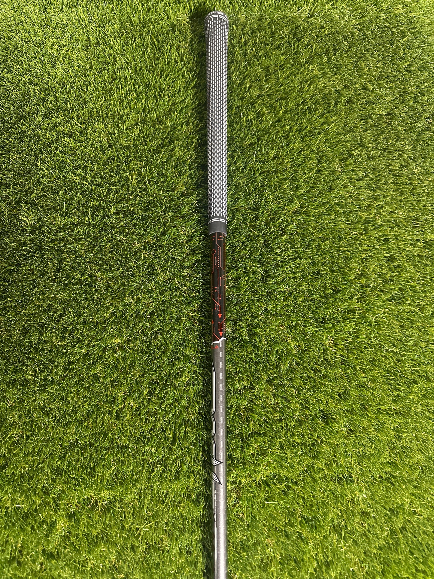 Titleist H1 818 21 HYB