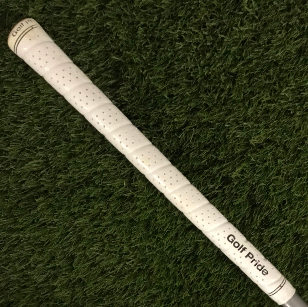 Titleist 910F 3/15 FWY