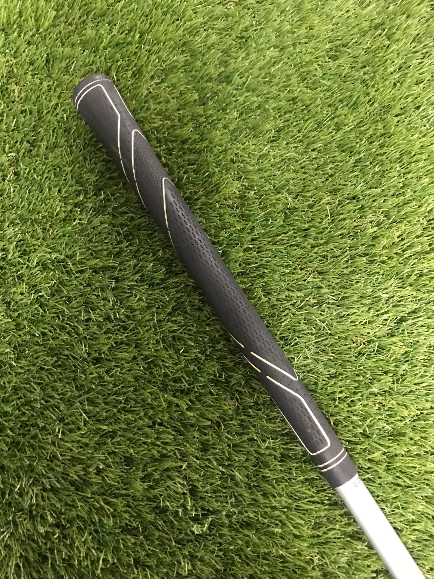 Wilson WT100 Deep Red 4 hybrid