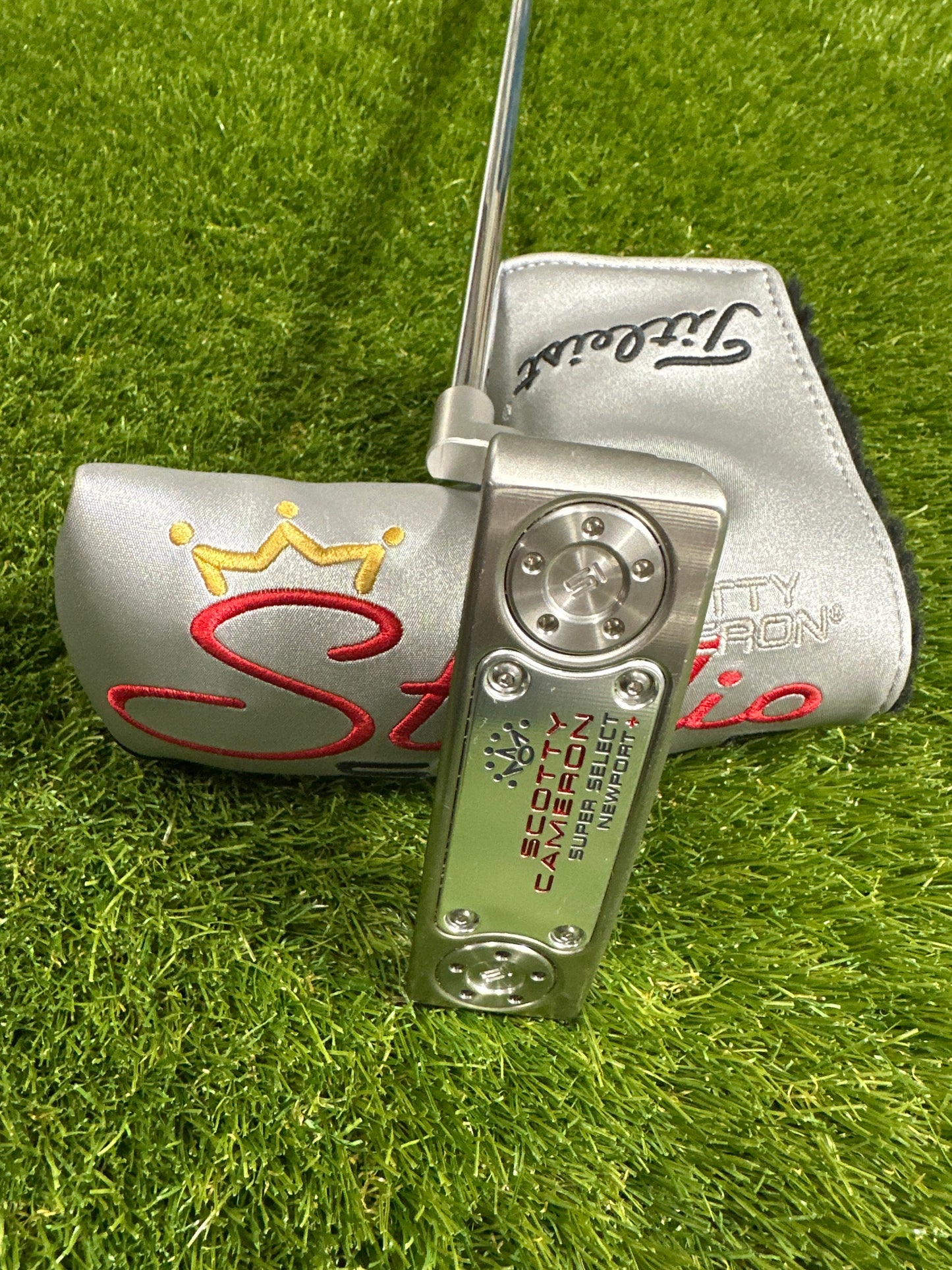 Scotty Cameron Super Select Newport+ 34" Putter