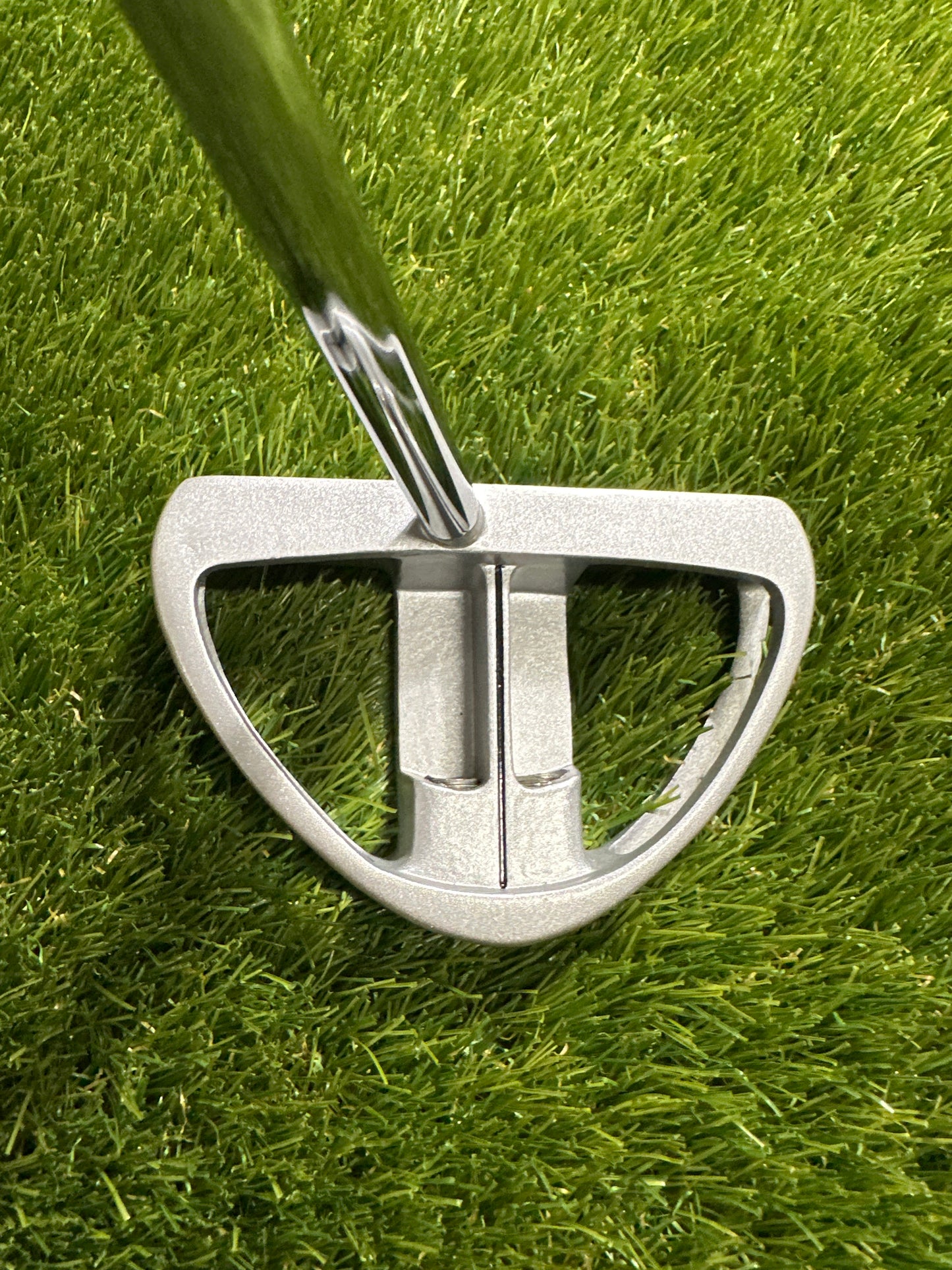 T7 Beta 35" Putter