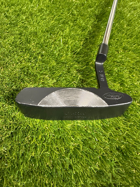 Yes Callie 33" Putter