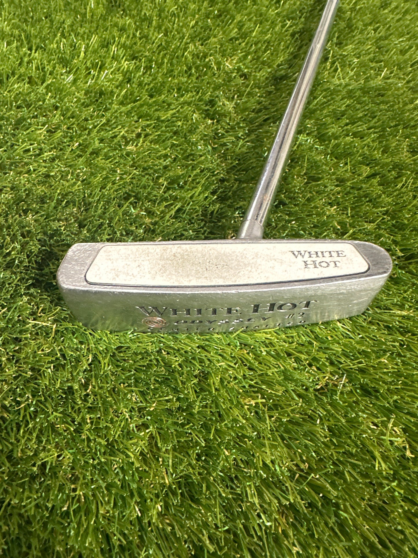 Odyssey White Hot 2 34" Putter