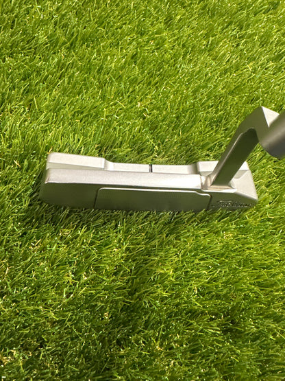 Scotty Cameron Select Newport 2 35" Putter