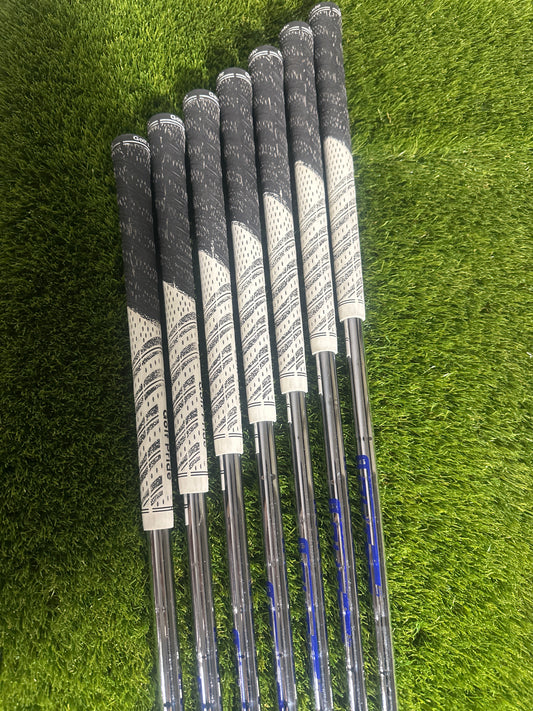 Ping G710 4-W Irons