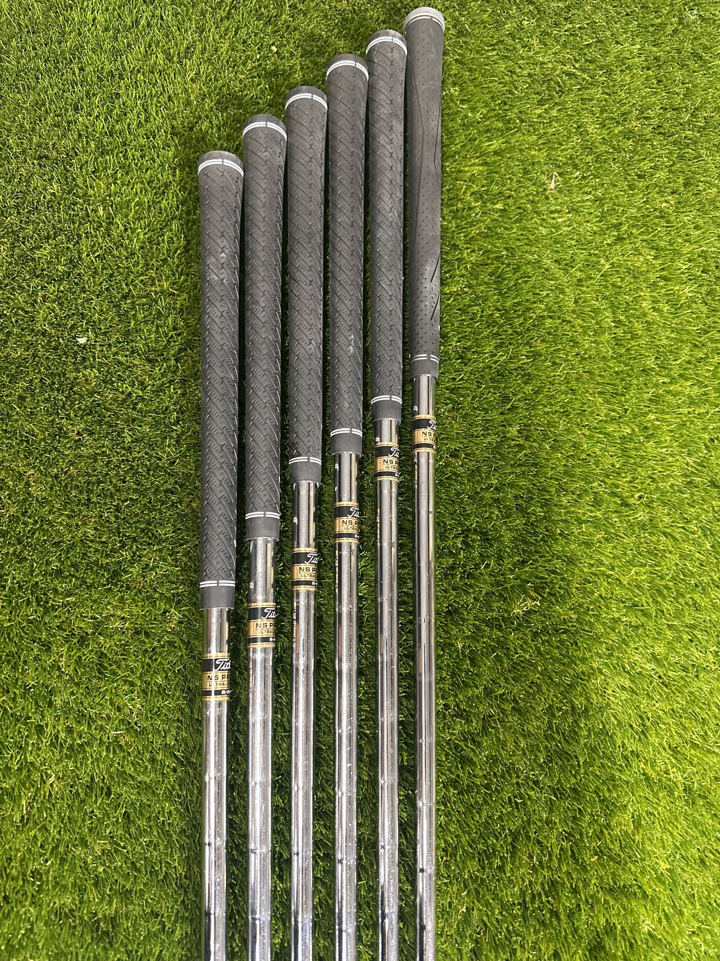 Fer De Golf Titleist DCI 2 - 18° - Acier Régulier - Droitier - Occasion