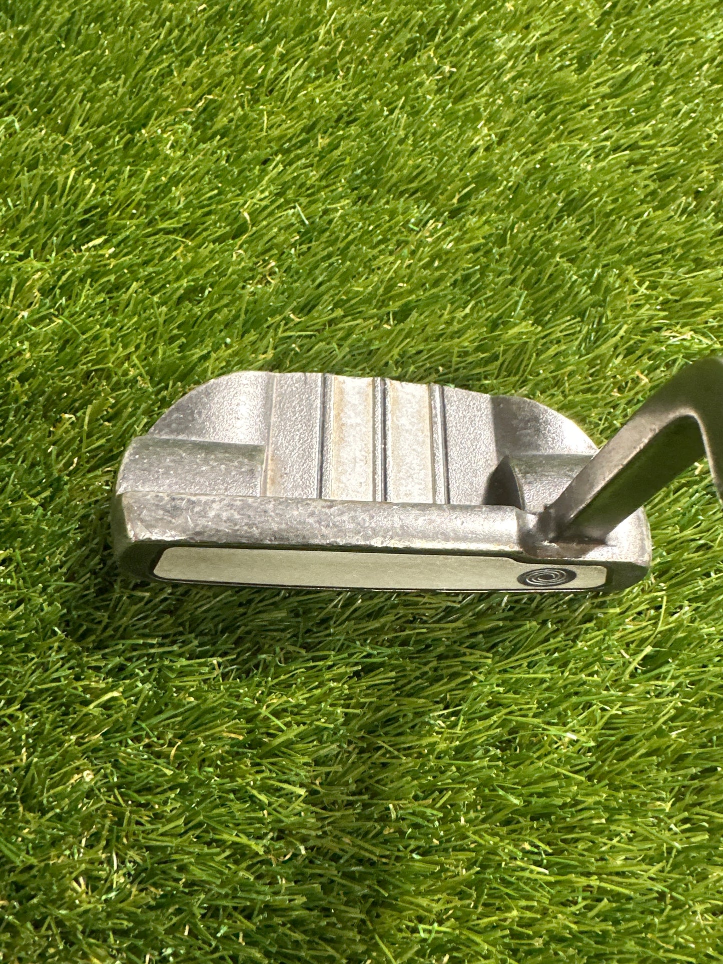 Odyssey White Ice 330 Mallet 34" Putter