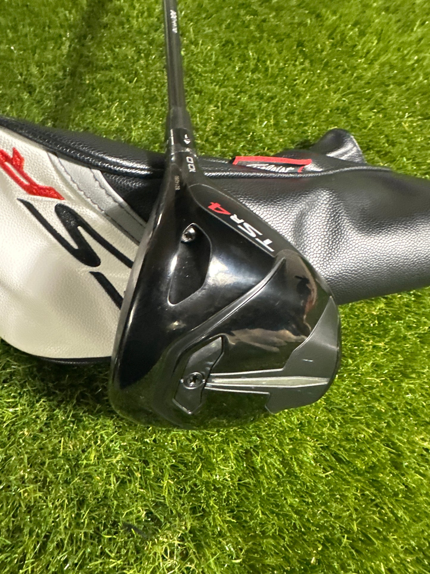 Titleist TSR4 10 Driver