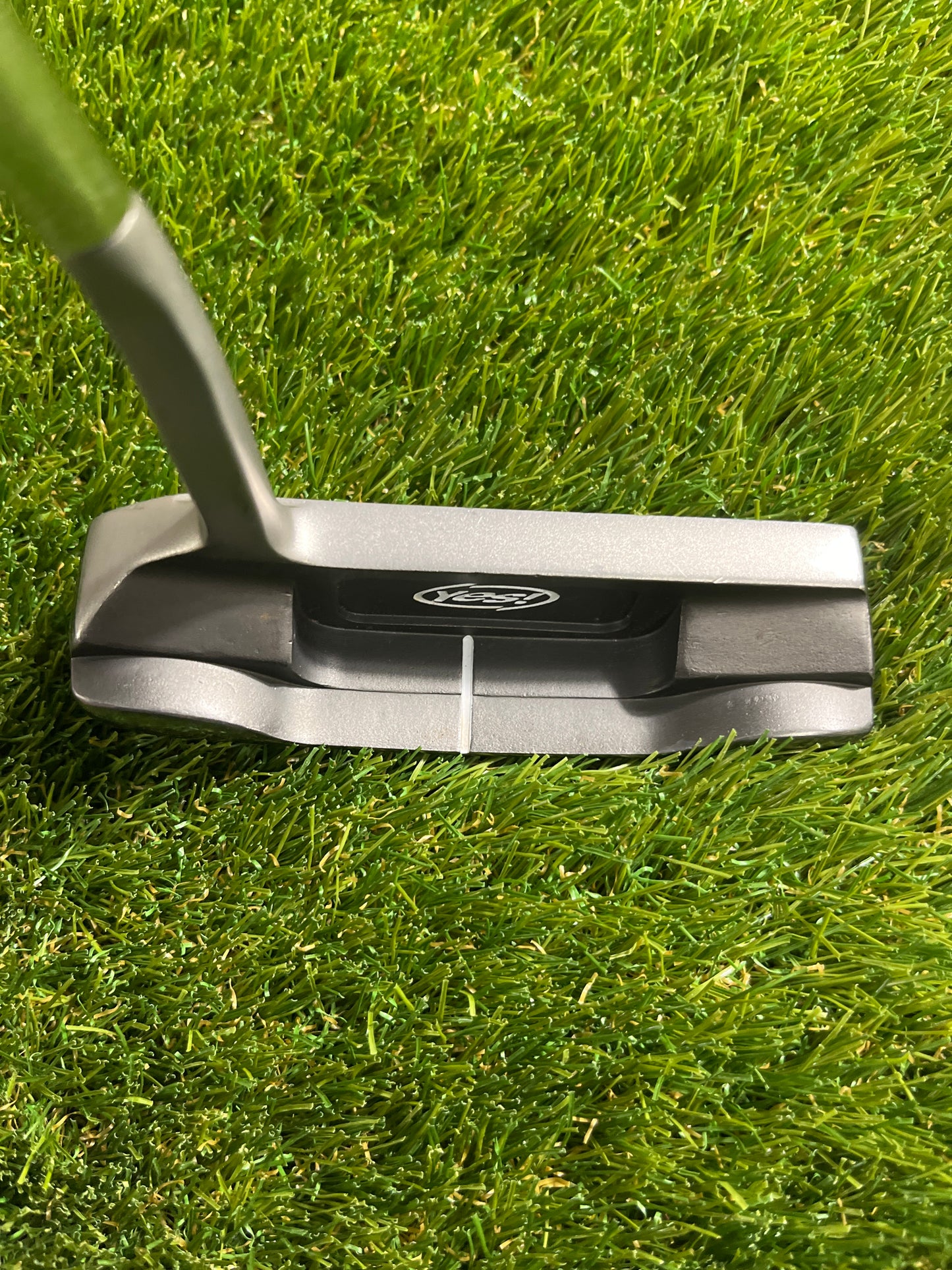 Yes C Groove Tracy 2 34" Putter