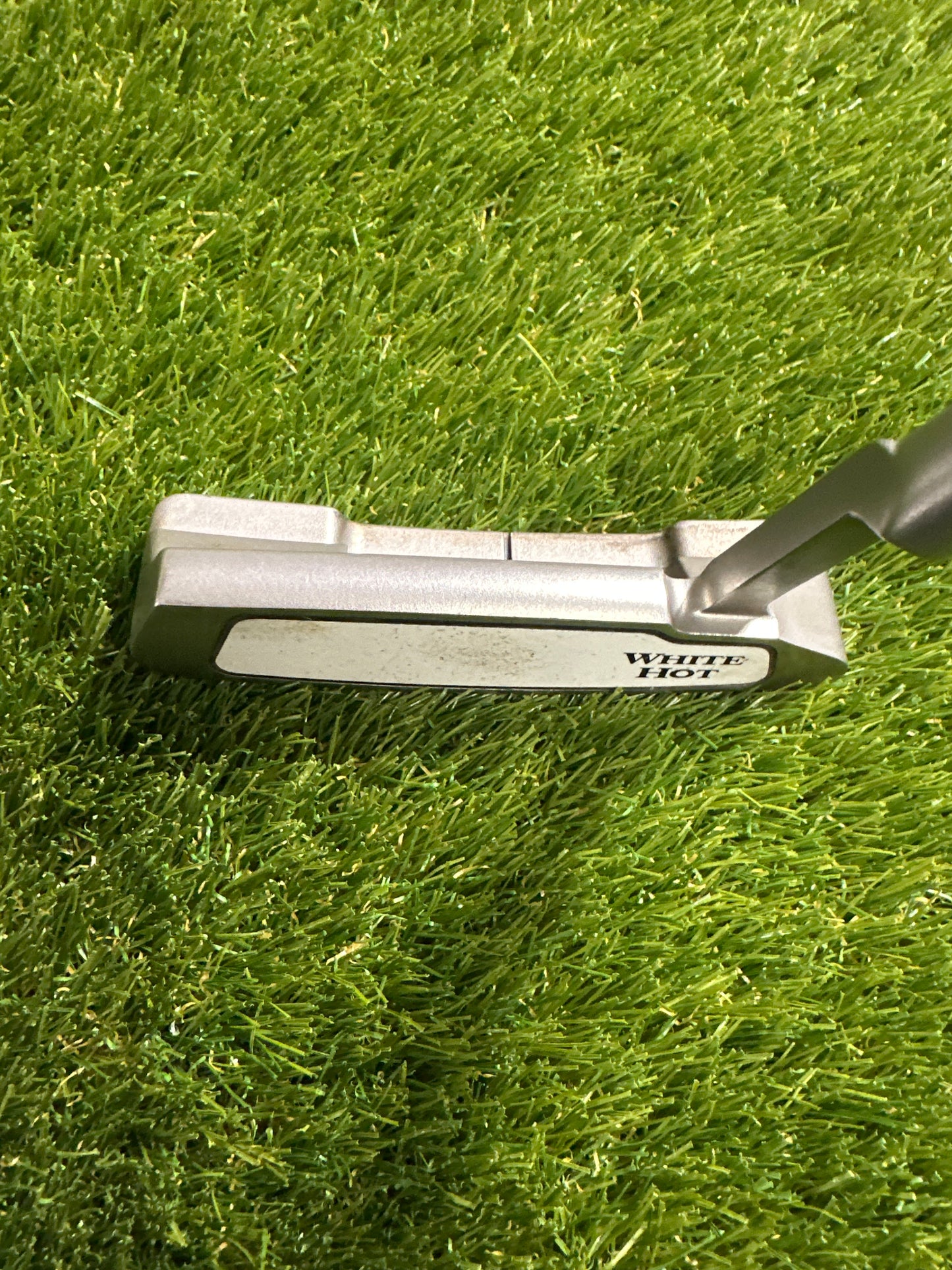 Odyssey White Hot 6 34" Putter