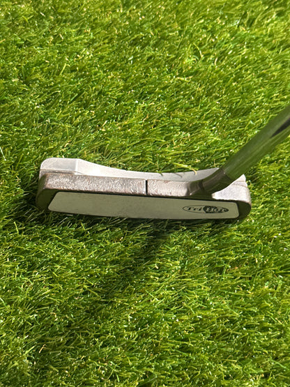 Odyssey Tri Hot 2 35" Putter