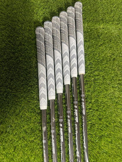 Mizuno JPX 900 Hot Metal 5-PW Irons