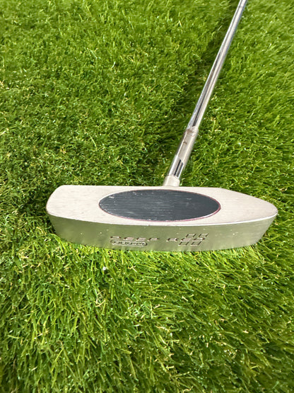 Wilson Deep Red 34" Putter