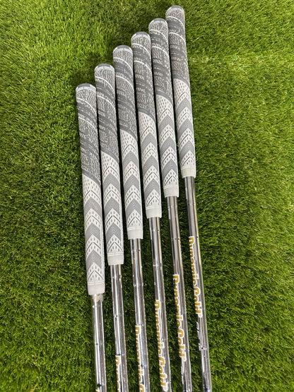 Wilson D9 5-PW Irons