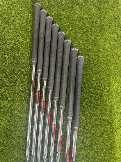 Cobra LTDX 4-GW Irons