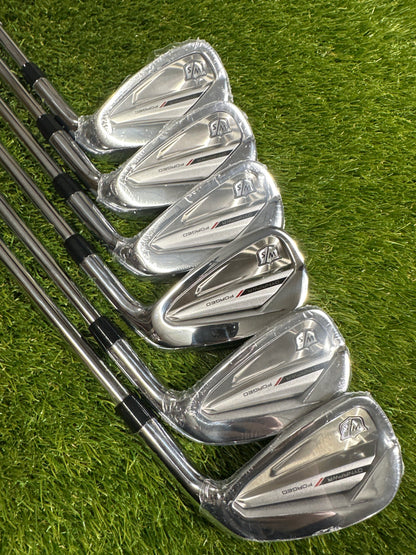 Wilson Dynapwr 5-PW Irons