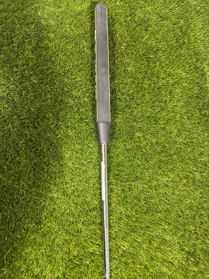 Scotty Cameron Select Newport 2.5 35" Putter