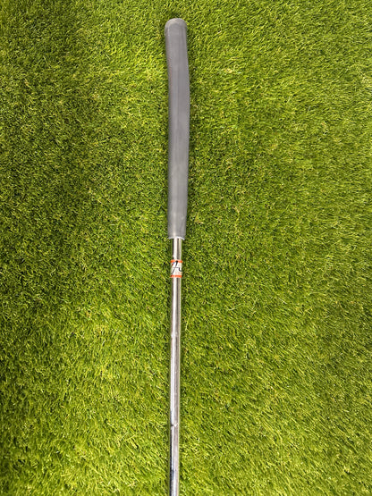 Scotty Cameron Futura 35" Putter