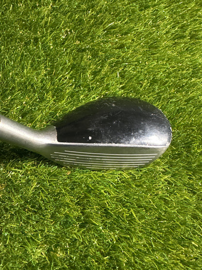 Titleist 585H 19 HYB
