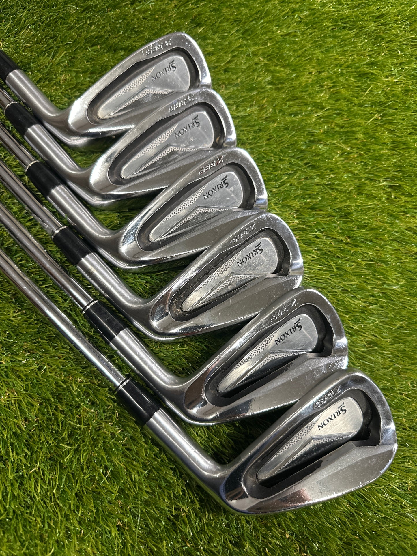 Srixon Z585 5-PW Irons