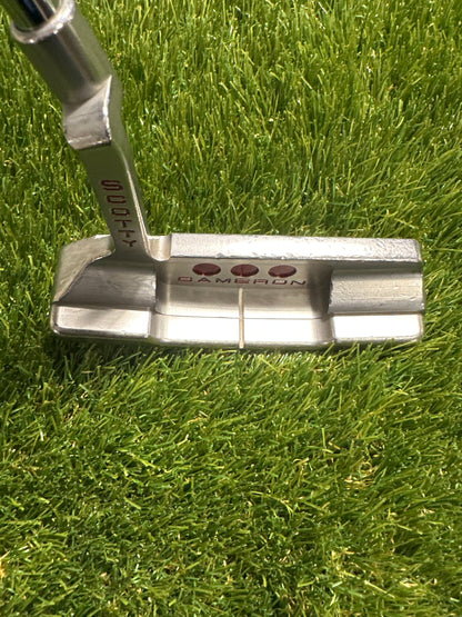 Scotty Cameron Studio Select Newport 2 35" Putter