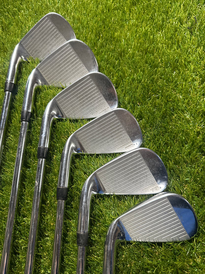Callaway Rogue Pro 5-PW Irons
