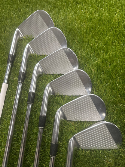 Srixon ZX7 5-PW Irons