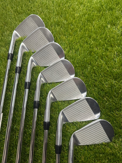 Titleist 620 CB 4-PW Irons