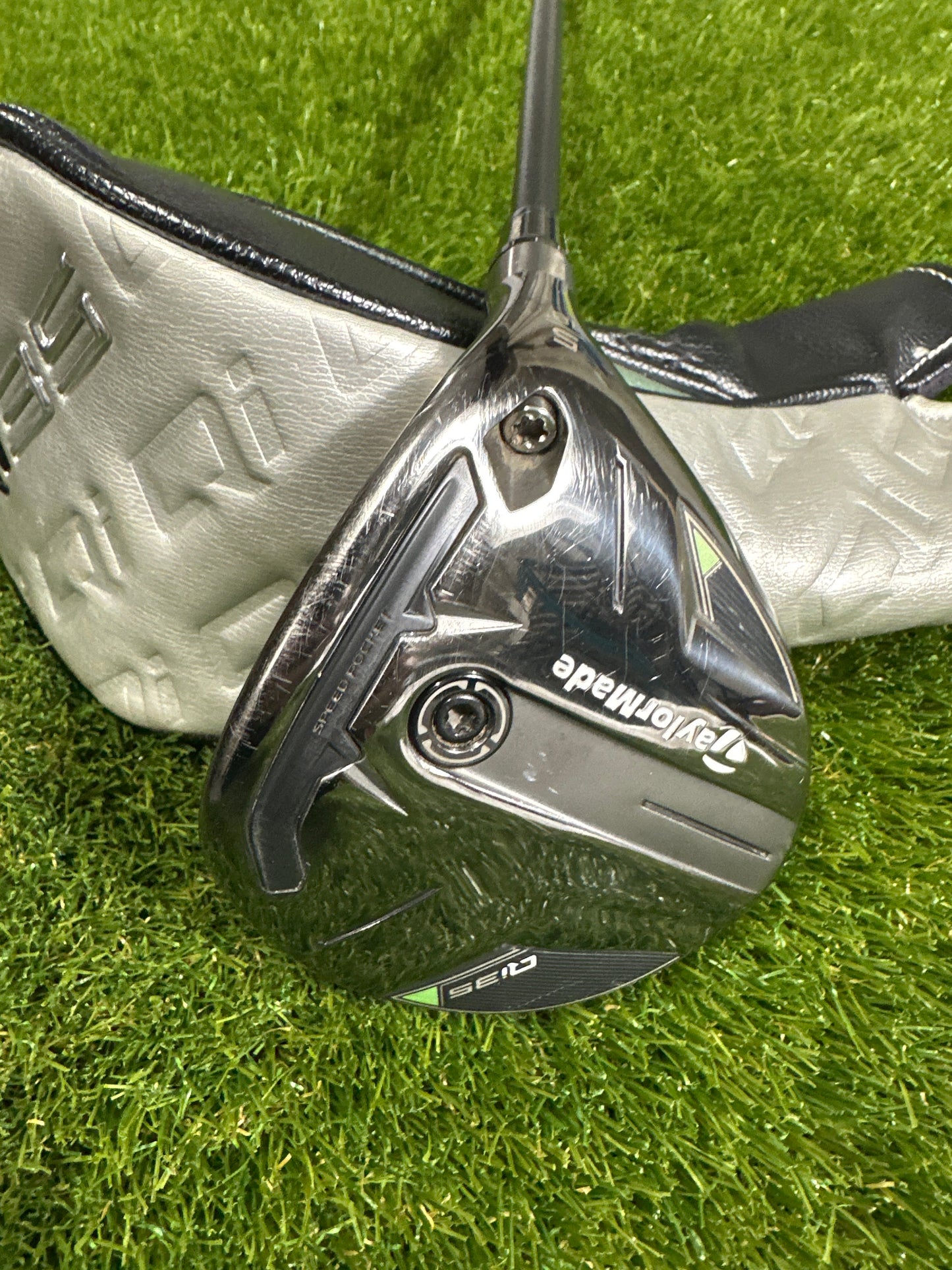 TaylorMade Qi35 5/18 FWY