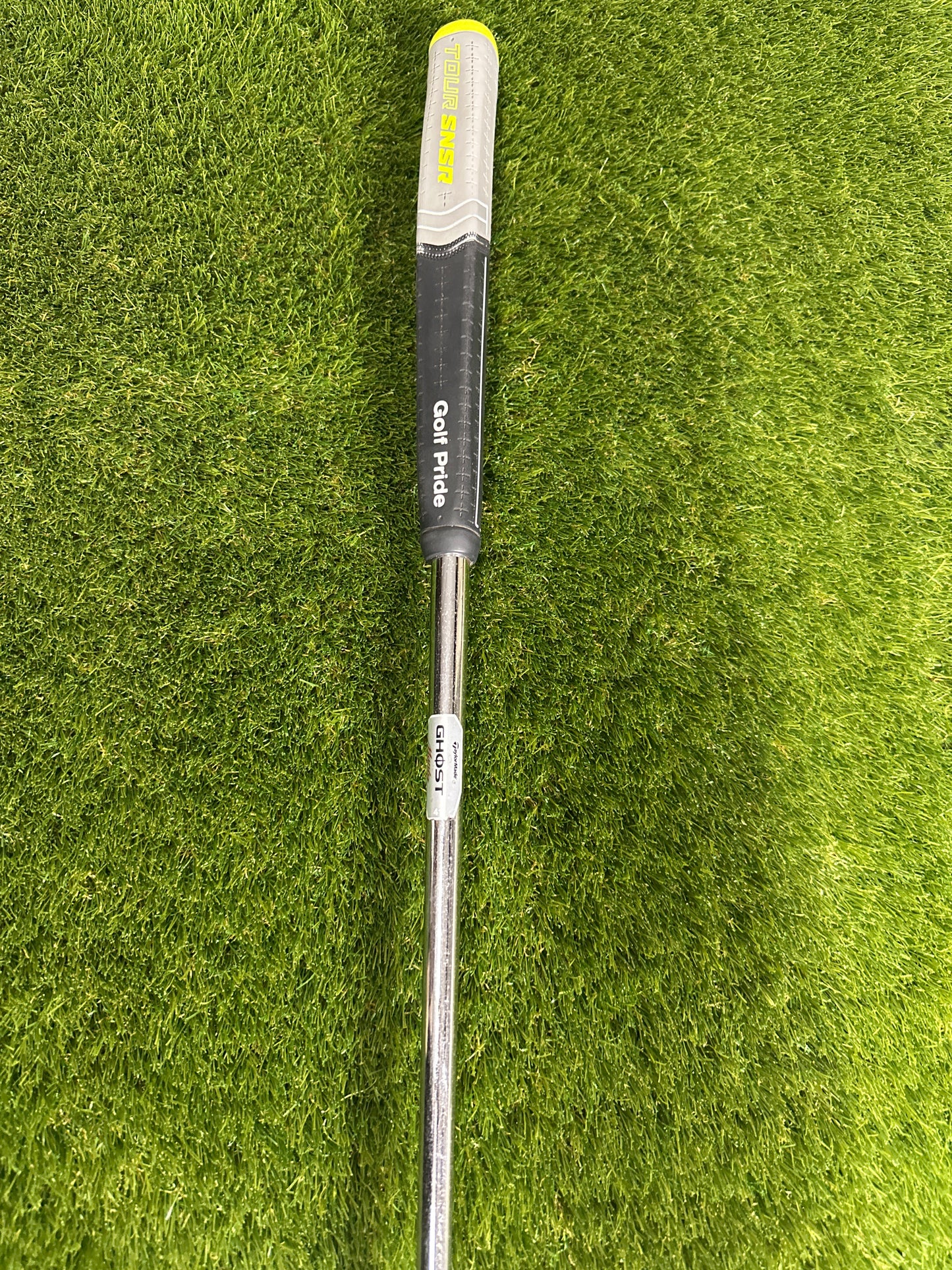 TaylorMade Ghost Manta 35" Putter