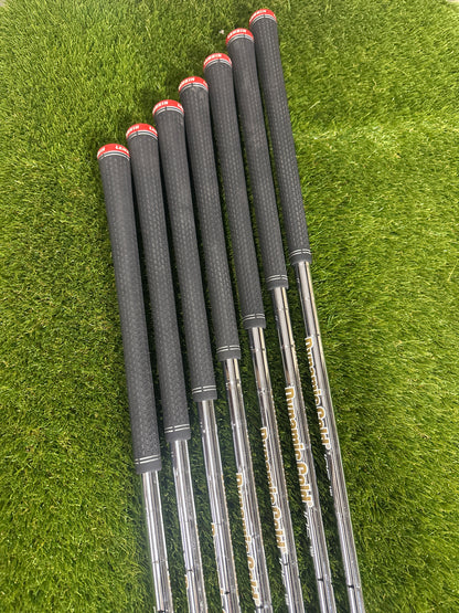 TaylorMade Stealth 4-PW Irons