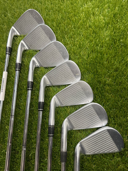Callaway Apex 4-PW Irons