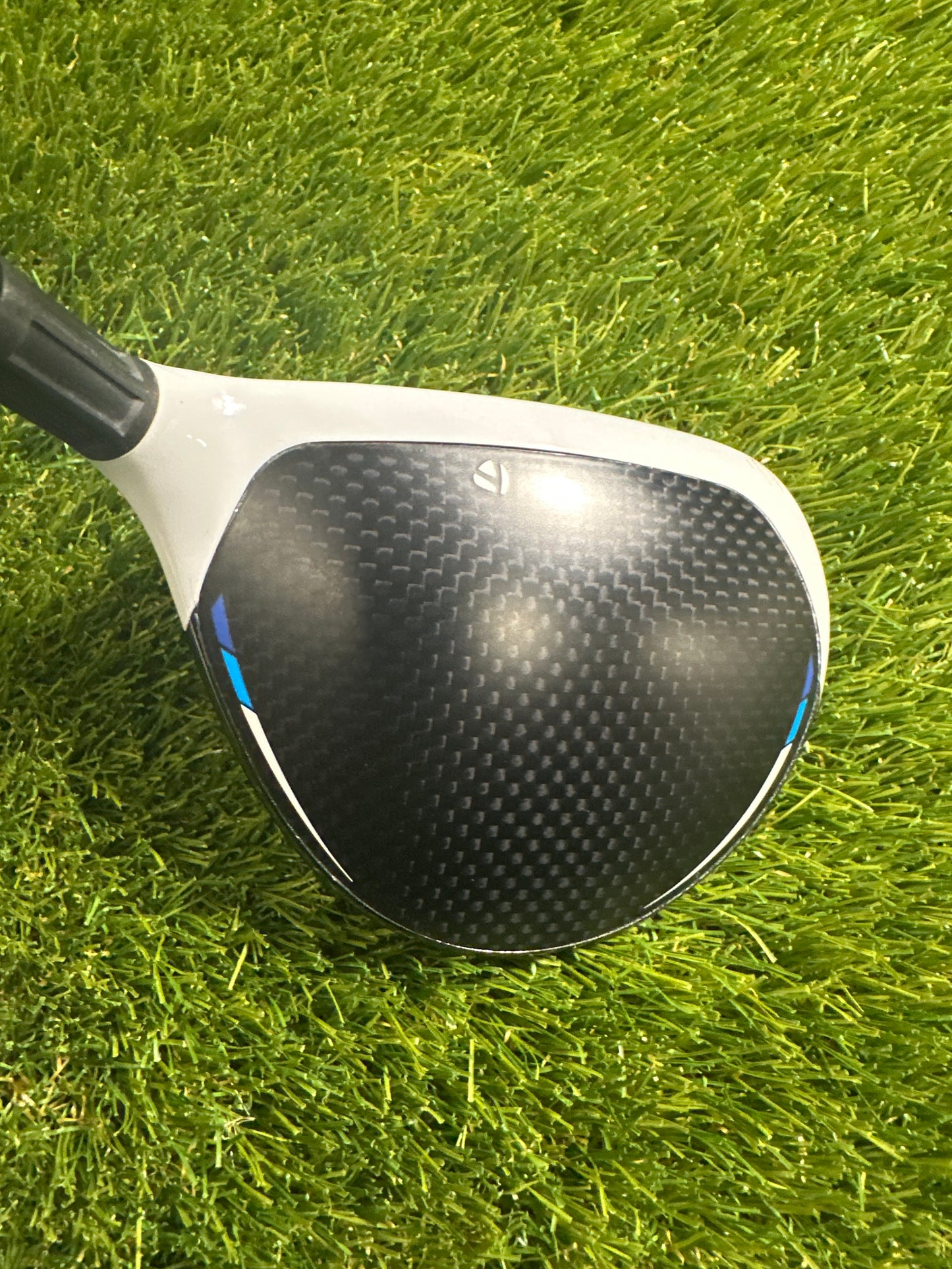 TaylorMade Sim 2 Max 5/18 FWY