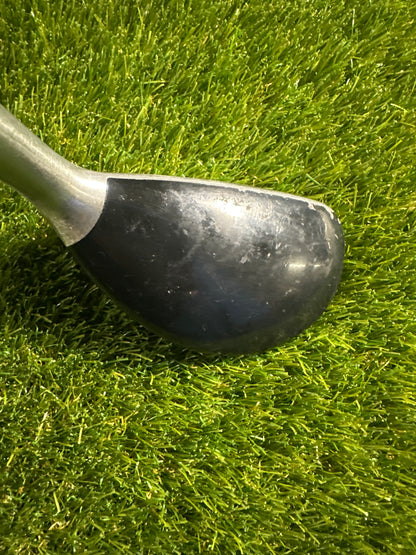 Titleist 585H 21 HYB