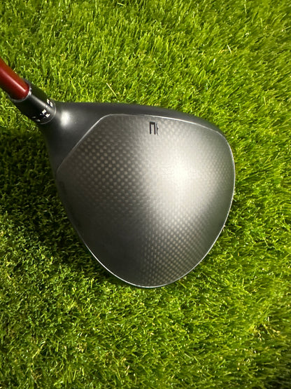 Cobra Dark Speed Adapt 9 Driver