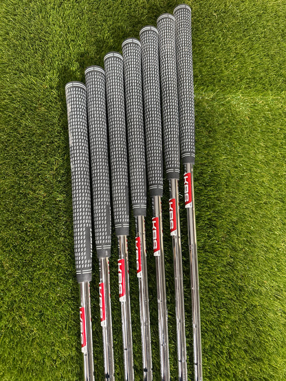 Caley X 4-PW Irons