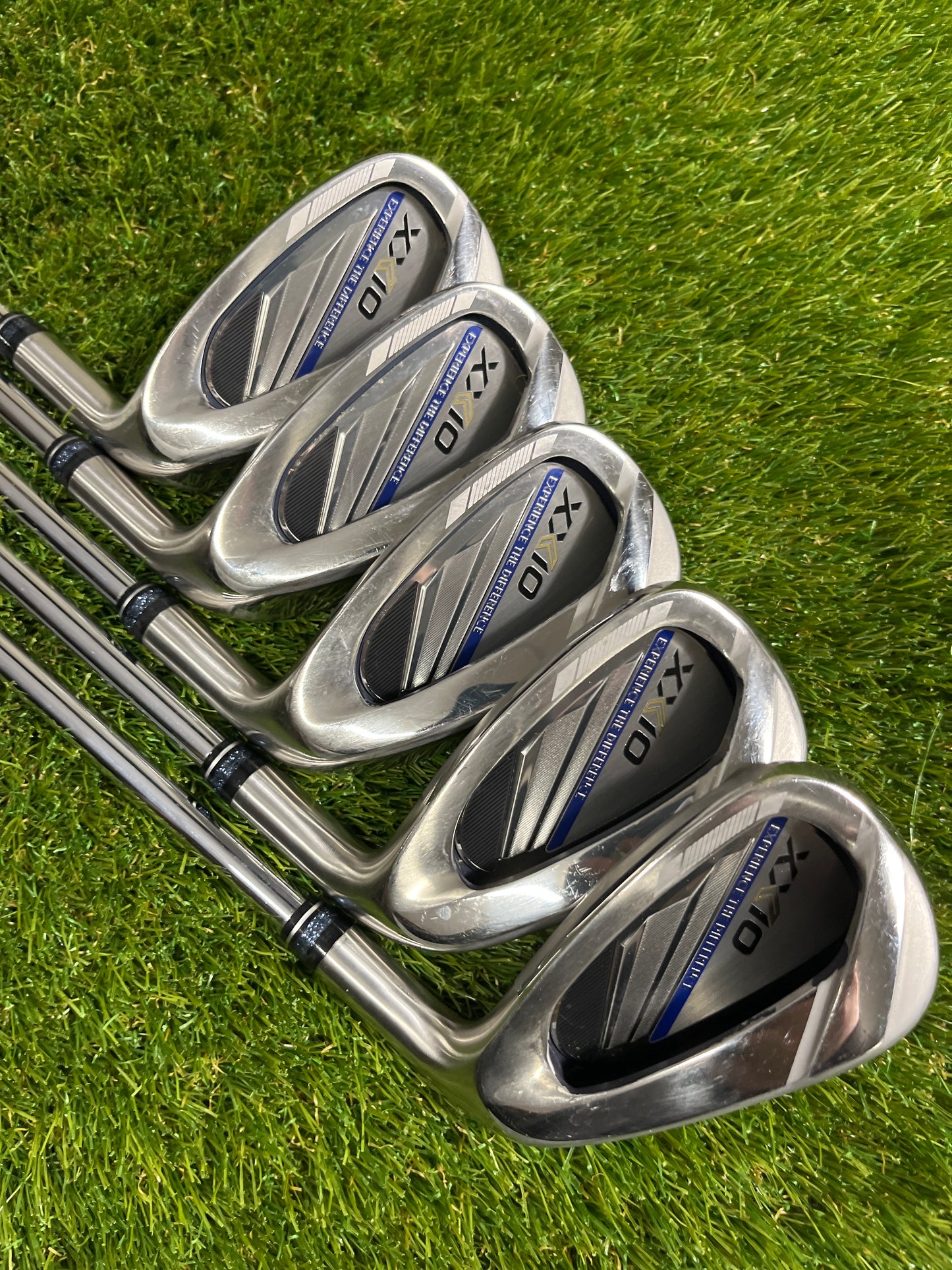 XXIO Enhance The Difference 6-PW Irons