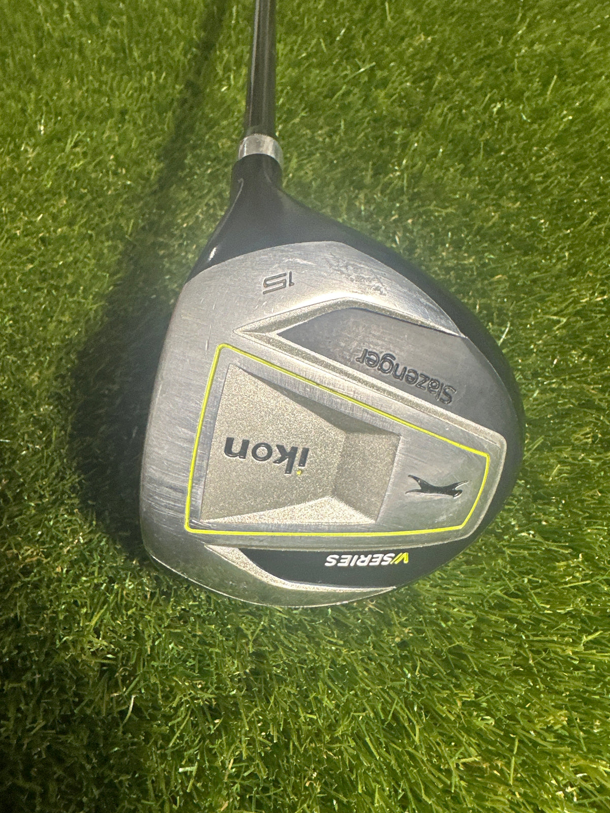 Slazenger V Series Ikon 15 FWY