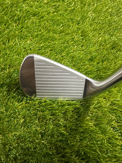 Titleist TMB 716 4 Iron