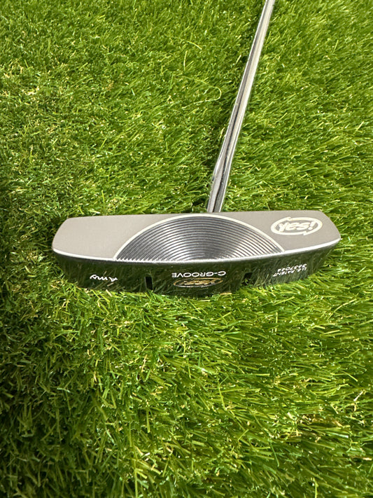 Yes C Groove Amy 34" Putter