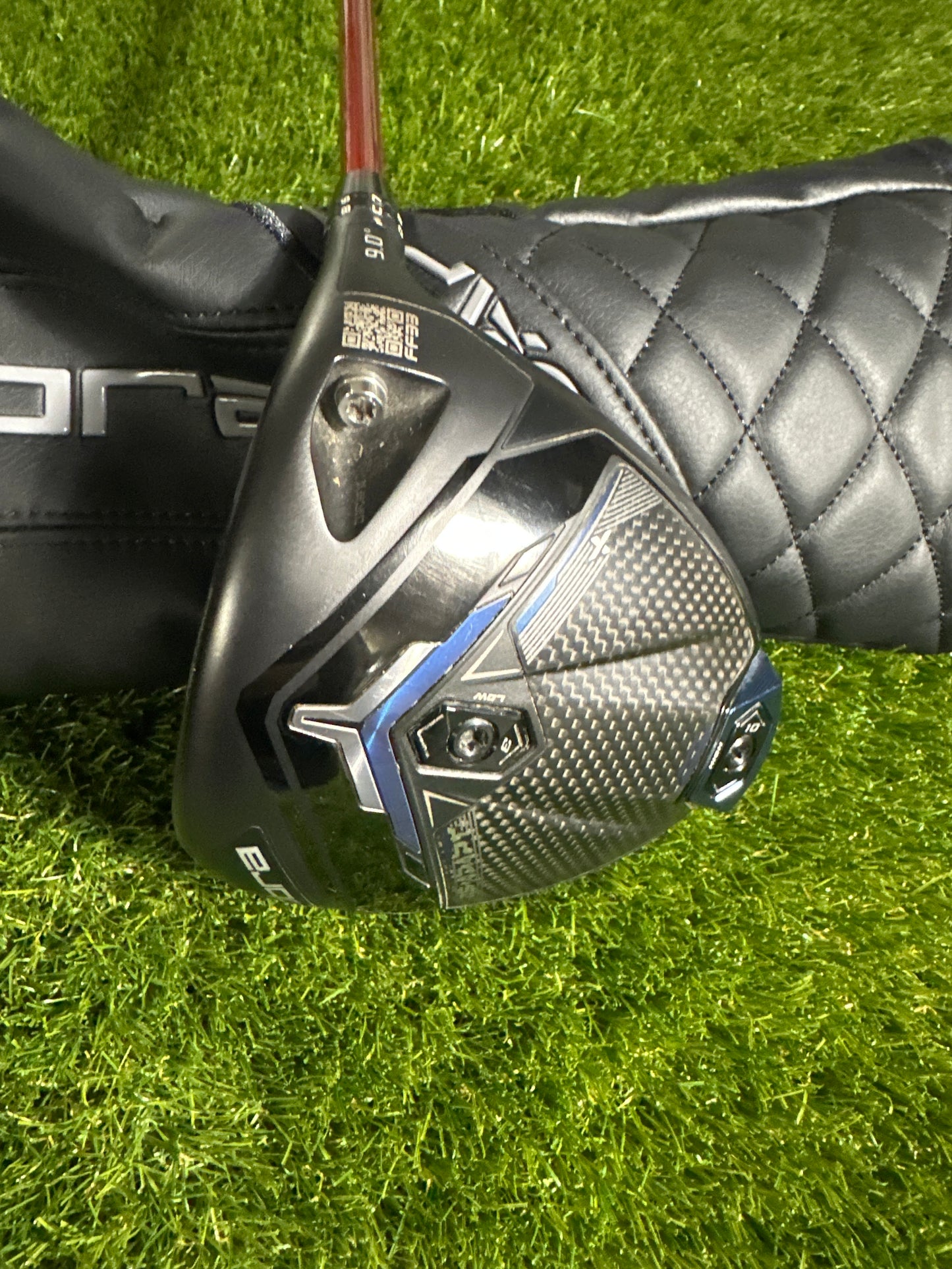 Cobra Dark Speed Adapt 9 Driver