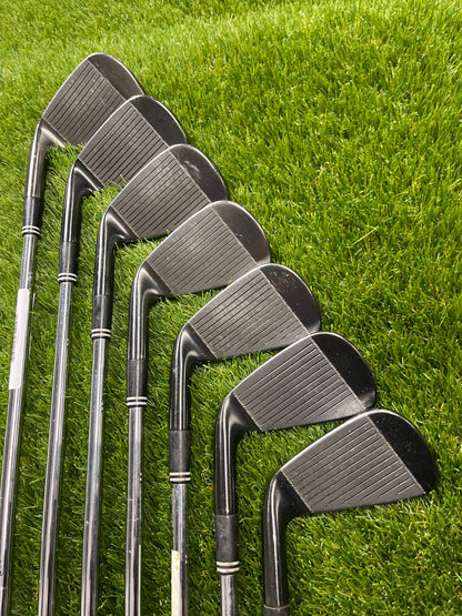 Cleveland CG16 4-PW Irons