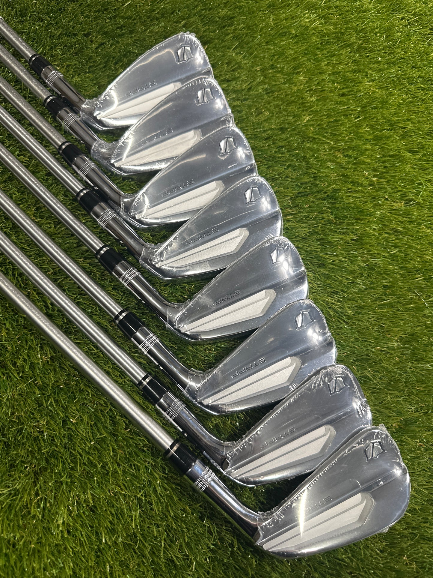 Wilson Staff Model 3-PW Irons