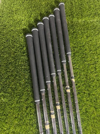 Titleist AP2 4-PW Irons