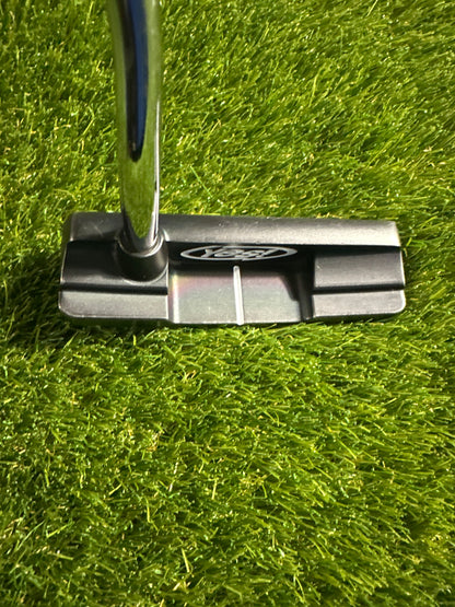 Yes C Groove Tracy Tour 35" Putter